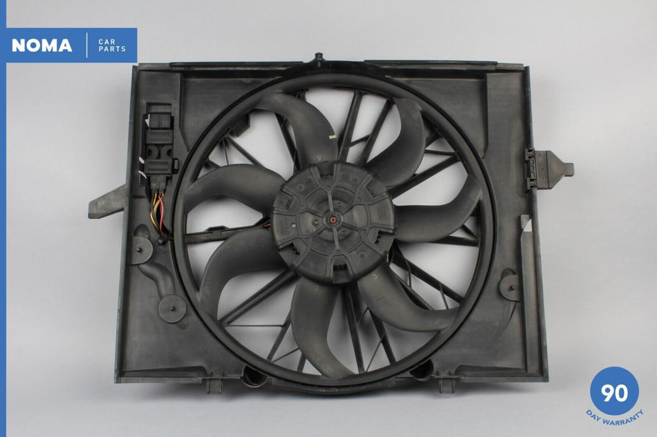 02-07 BMW E60 530i Engine Motor Radiator Cooling Fan Assembly 17427514560 OEM