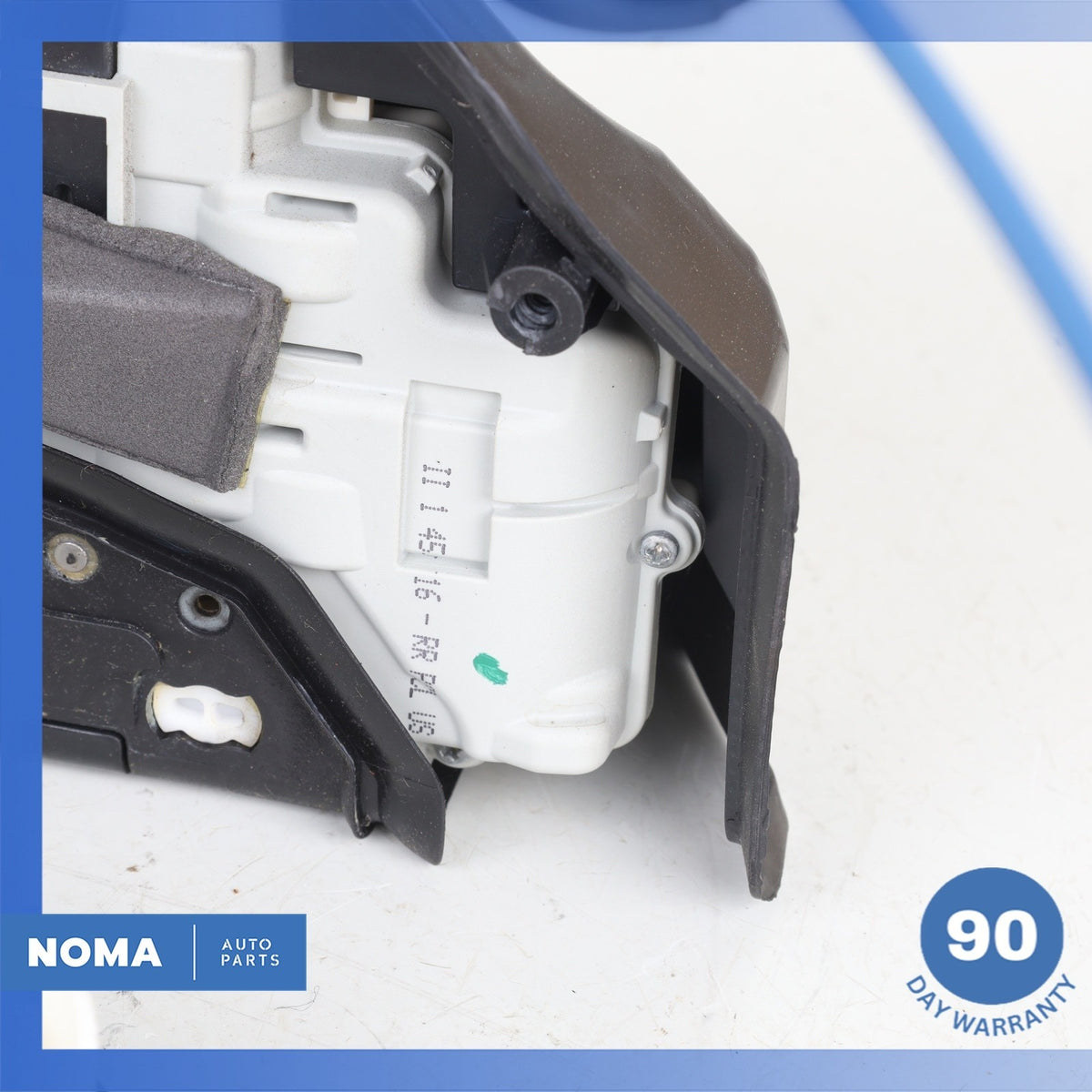 Audi D4 A8L A8 Rear Right Door Lock Latch Actuator w/ Motor 4H0839016D OEM - photo 2