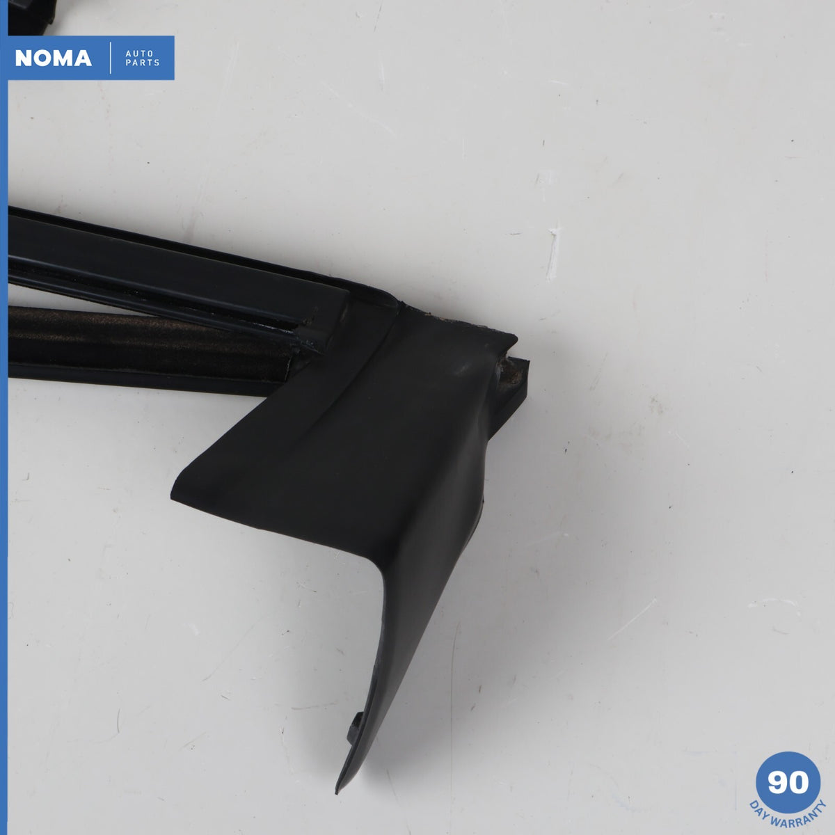 03-08 BMW E85 Z4 Right Passenger Door Window Weather Strip Seal Set of 2 OEM - photo 3