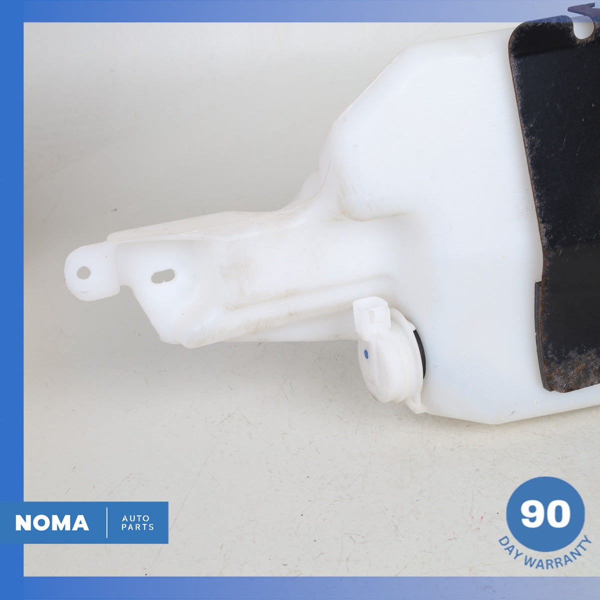 2017 Jaguar X152 F-Type Rear Windshield Washer Tank Reservoir w/ Pump OEM 49k - photo 6