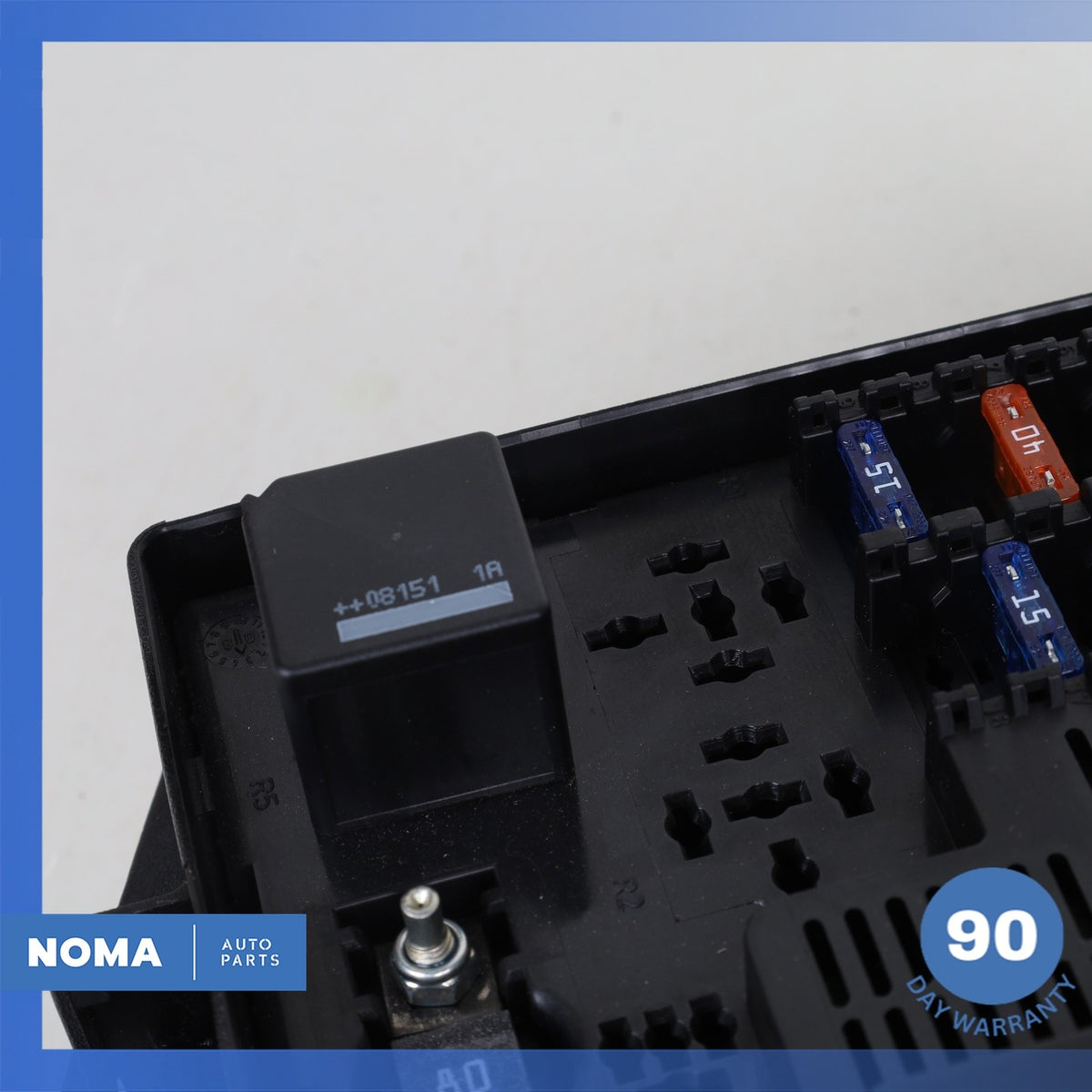 07-11 Jaguar X150 XK XKR Front Relay Fuse Box 6W8314A073AD OEM - photo 3