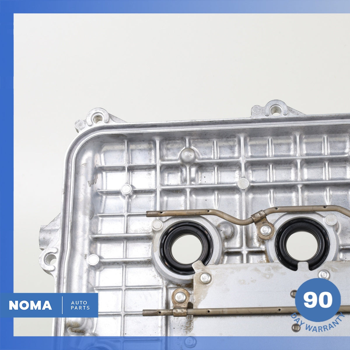 10-17 Lexus ZWA10 CT200h Engine Cylinder Head Cover Panel OEM - photo 14