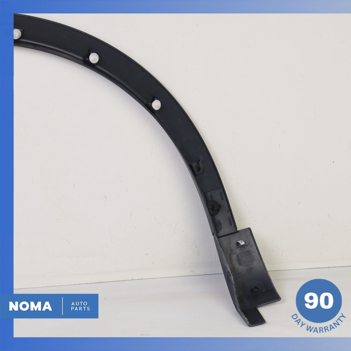 LR Discovery Sport L550 Front Right Side Wheel Arch Molding OEM - photo 8
