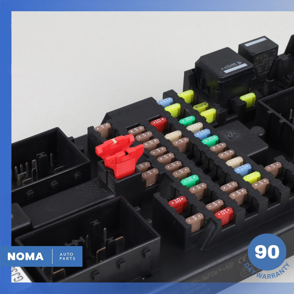 16-19 LR Range Rover Evoque L538 Body Control Module Fuse Relay Box OEM - photo 4