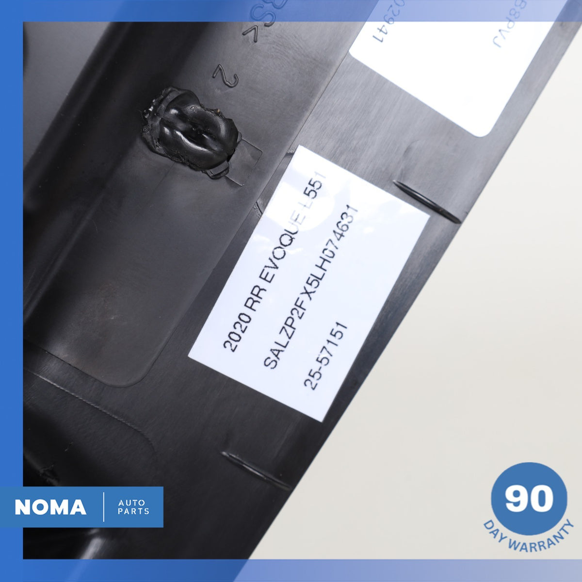 2020 Land Rover Range Rover Evoque L551 Trunk Scuff Plate Lock Cover OEM - photo 11