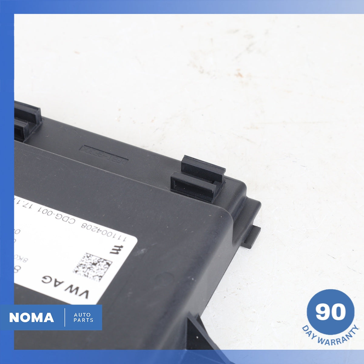 Audi D4 A8L Voltage Stabilizer Control Module 8K0959663C OEM - photo 3