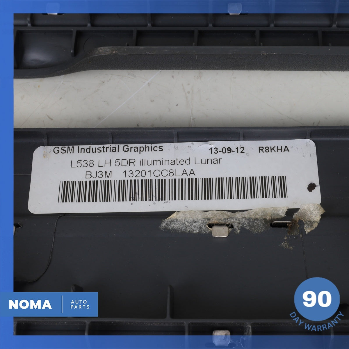 12-19 Range Rover Evoque L538 4DR Front Door Step Sill Scuff Plate Set OEM - photo 16