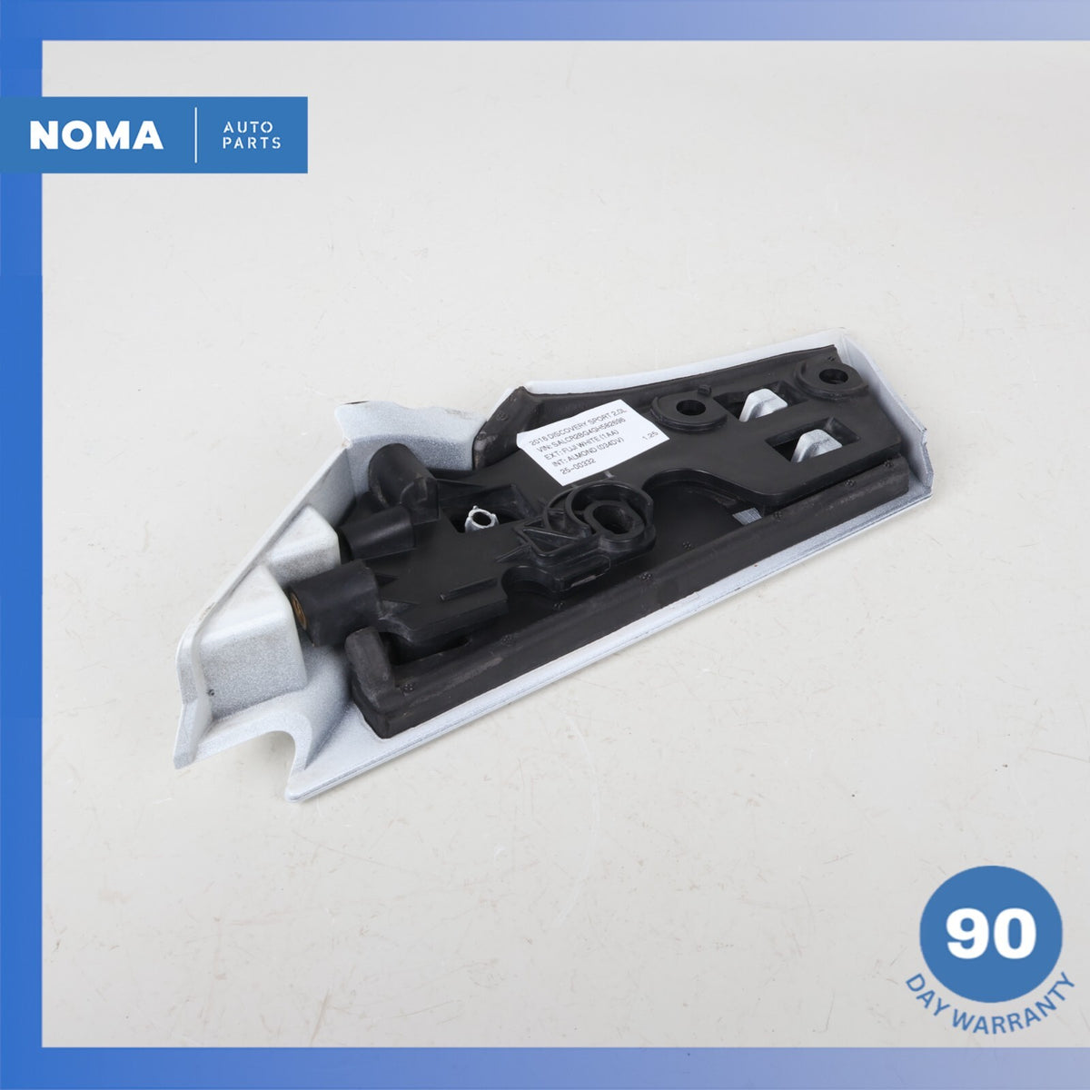 15-23 LR Discovery Sport L550 Front Right Fender Molding Cover w/ Bracket OEM - photo 8