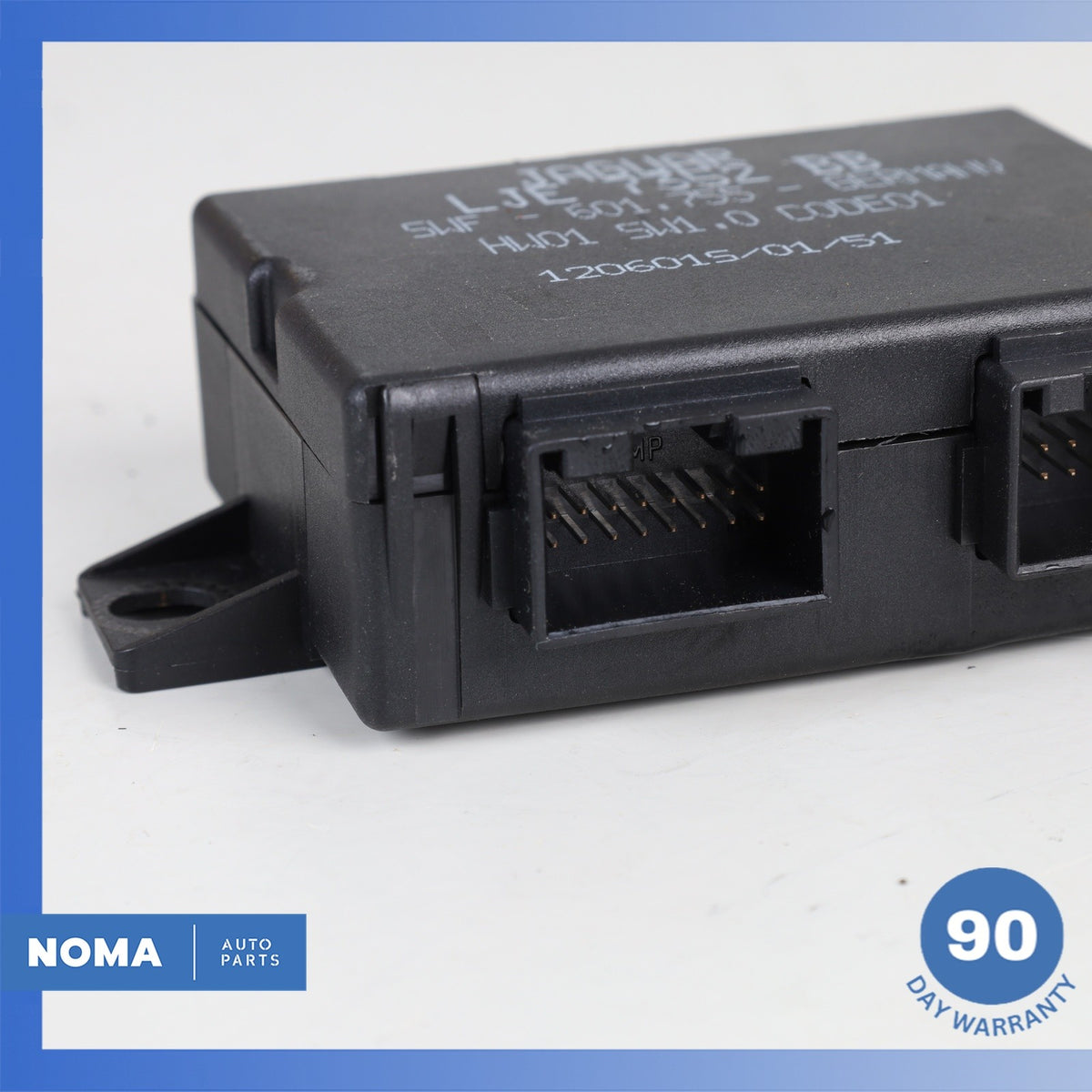 2002 Jaguar X100 XK8 Rear Back Parking Assist Aid Control Module Unit OEM - photo 4