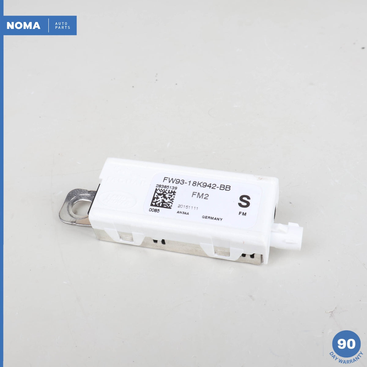 2016 Jaguar X260 XF AM FM Radio Antenna Amplifier Booster Module OEM - photo 1