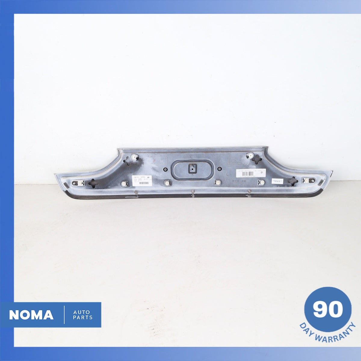BMW G12 740i 750i Trunk Boot Lid License Plate Shell Panel White 7424734 OEM - photo 6
