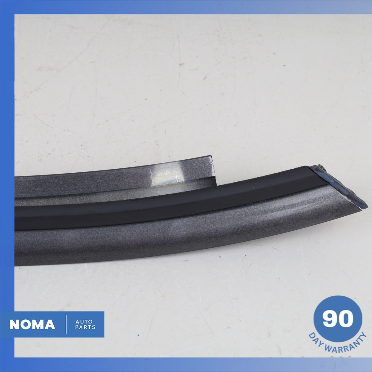 97-06 Jaguar X100 XK8 XKR Front Right Windshield Exterior A-Pillar Molding OEM - photo 2