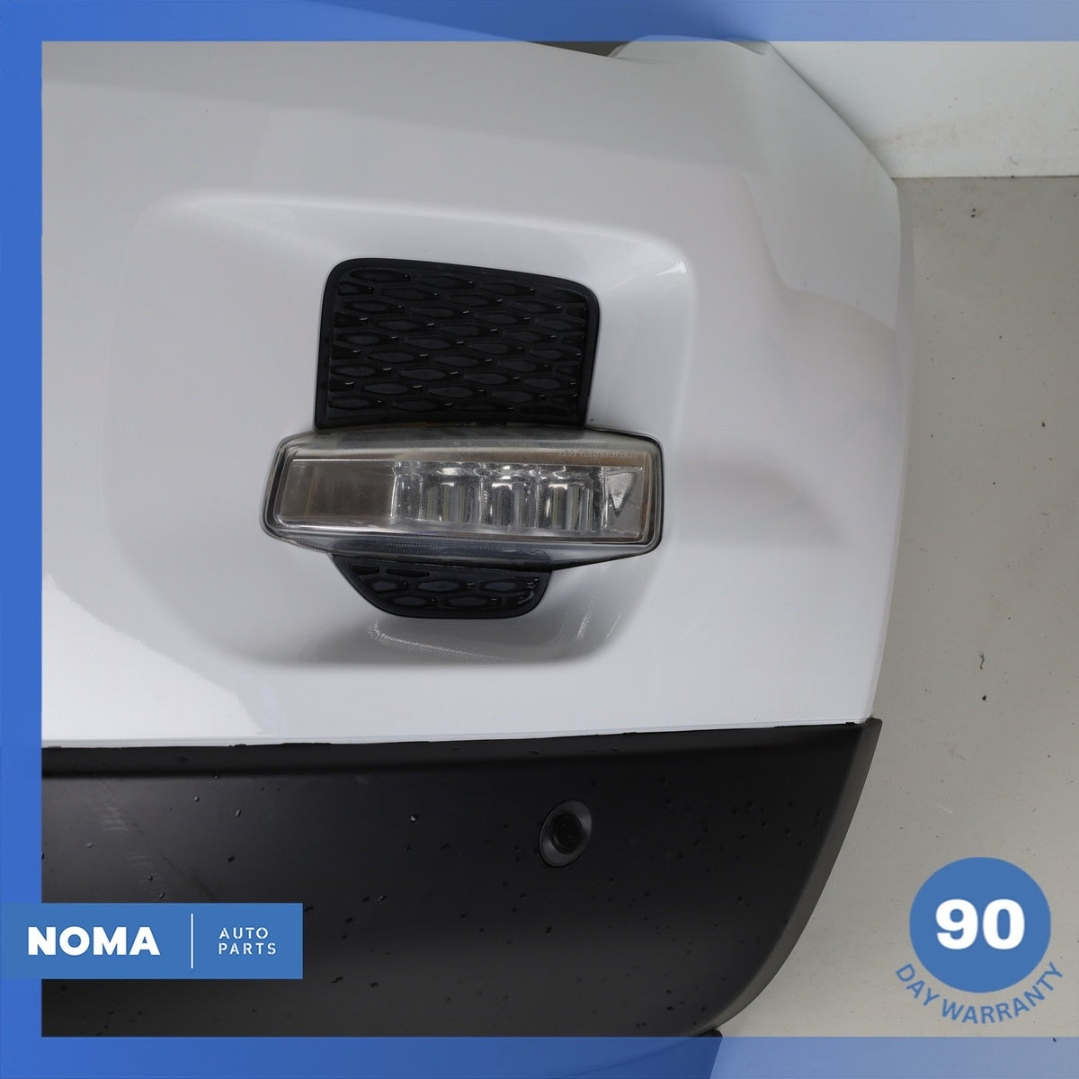 12-15 LR Range Rover Evoque L538 Front Bumper Cover Panel Assembly White OEM - photo 3