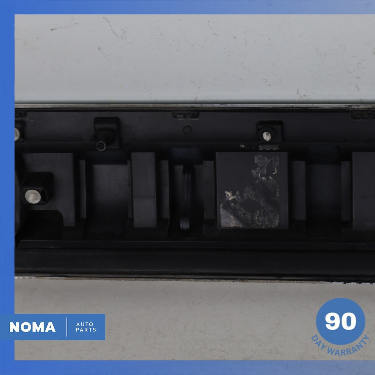 14-22 LR Range Rover Sport L494 Front Left Door Lower Molding DK6221065BD OEM - photo 10