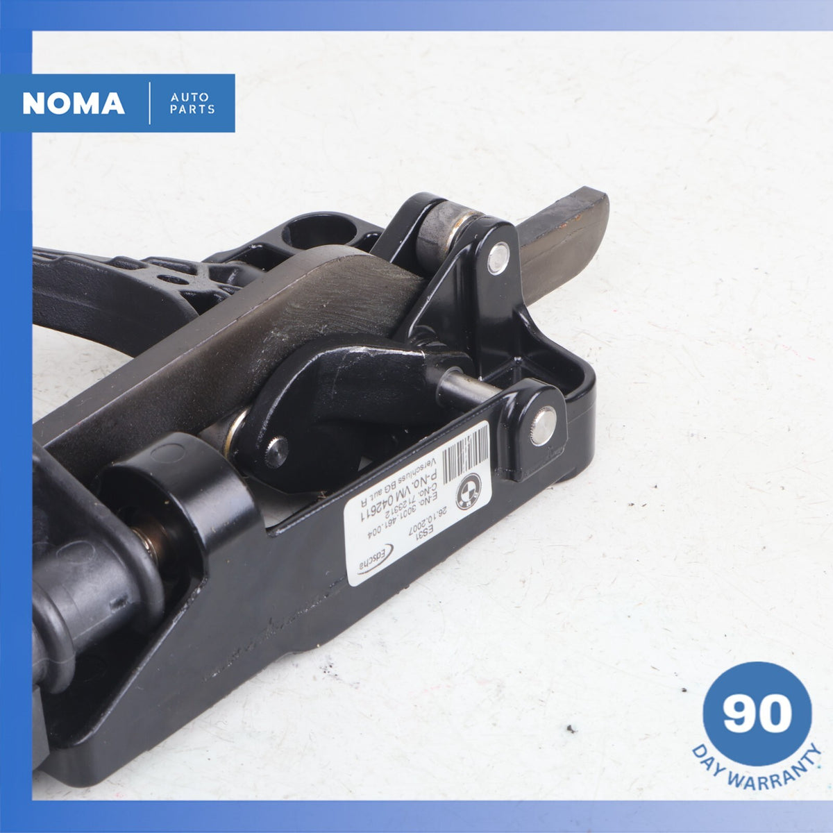 BMW E64 650i M6 Convertible Front Right Top Roof Lock Latch Actuator OEM - photo 2
