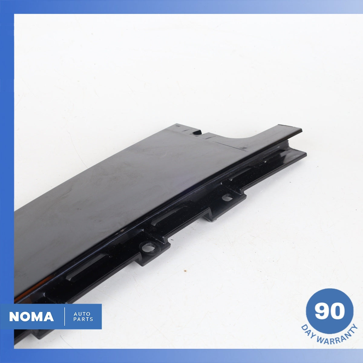 LR Range Rover Sport L494 Rear Right Side Exterior Door B-Pillar Molding OEM - photo 6