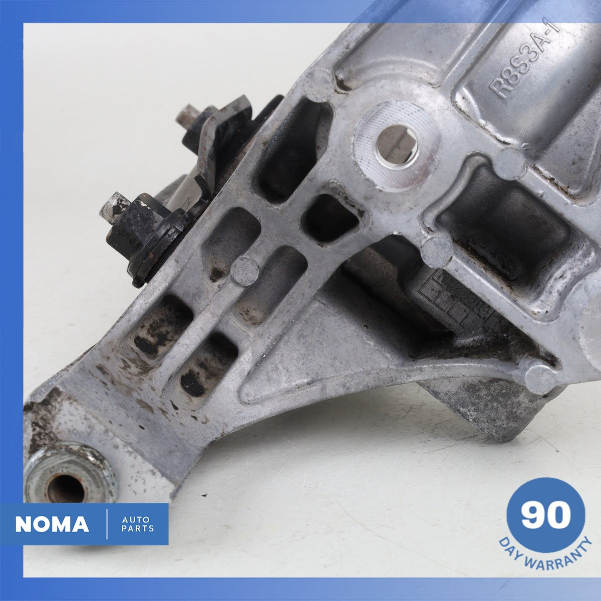 13-17 Range Rover Evoque L538 L550 Engine Motor Support Mount w/ Bracket OEM - photo 8