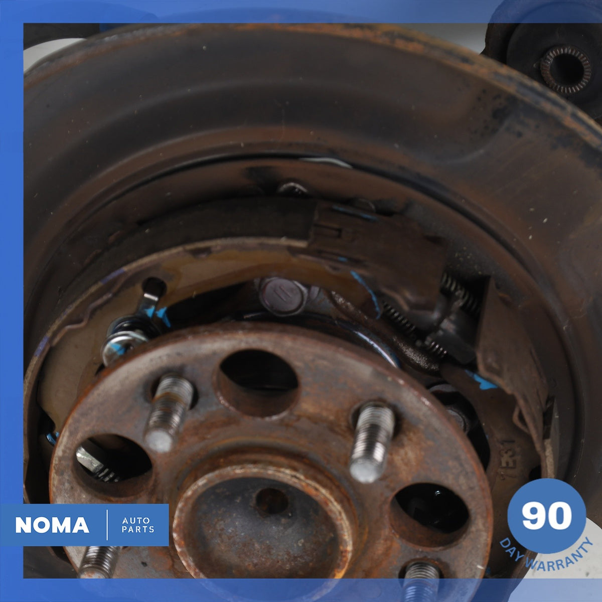 2008 Lexus MHU33 RX400h Rear Right Spindle Knuckle Hub w/ Shield OEM - photo 5