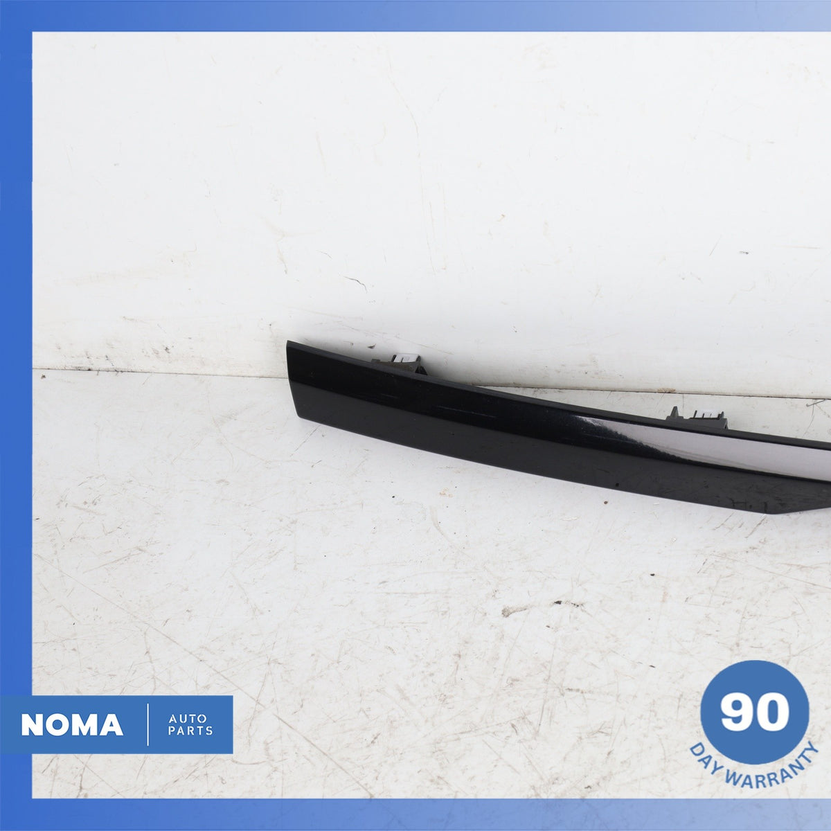 14-22 Range Rover Sport L494 Trunk Bezel License Plate Molding DK6240406DA OEM - photo 7