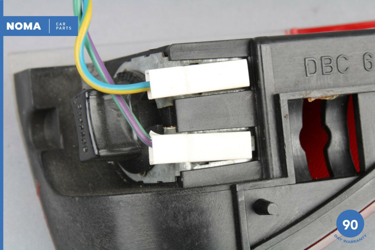 93-94 Jaguar XJ6 XJ40 Front Right Side Door Hazard Courtesy Light Lamp OEM - photo 5