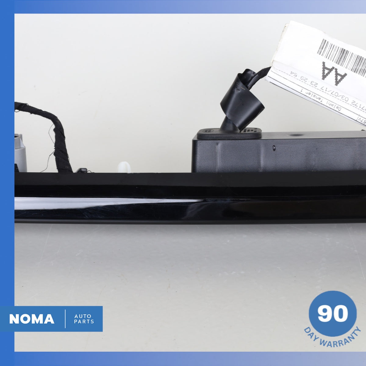 15-19 LR Discovery Sport L550 Rear Trunk Bezel License Plate Light Lamp Trim OEM - photo 9