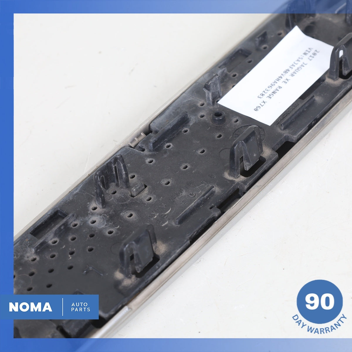 Jaguar X760 XE R-Sport Front Right Side Fender Grille Grill Chrome OEM - photo 12