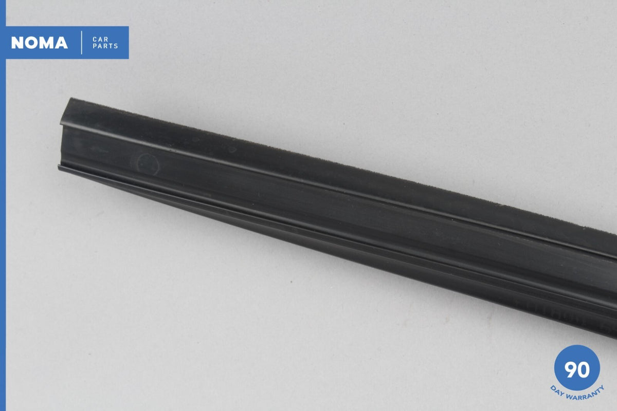 2003 BMW Z4 E85 E86 Front Right Side Door Window Guide Seal 7023968 OEM - photo 4