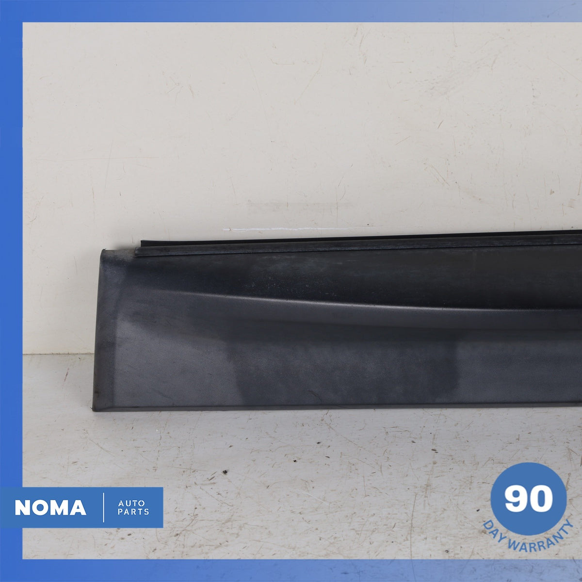 10-13 Land Rover Range Rover Sport L320 Front Right Side Door Lower Molding OEM - photo 4