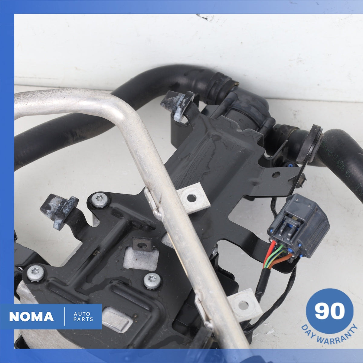 2017 Range Rover Sport L494 Webasto Auxiliary Water Pump Heater Assembly OEM - photo 6