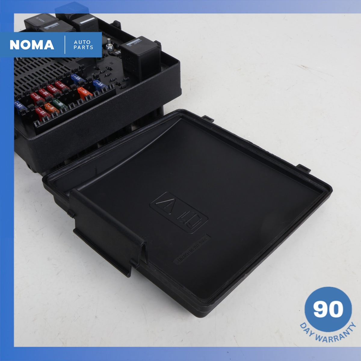 07-11 Jaguar X150 XK XKR Front Relay Fuse Box 6W8314A073AD OEM - photo 6
