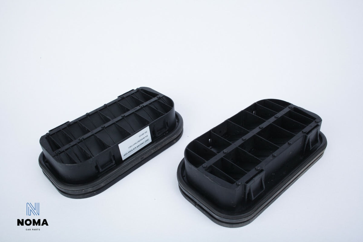 04-09 Jaguar XJ8 Vanden Plas X350 Rear Cabin Air Pressure Vent Box Set of 2 OEM - photo 7
