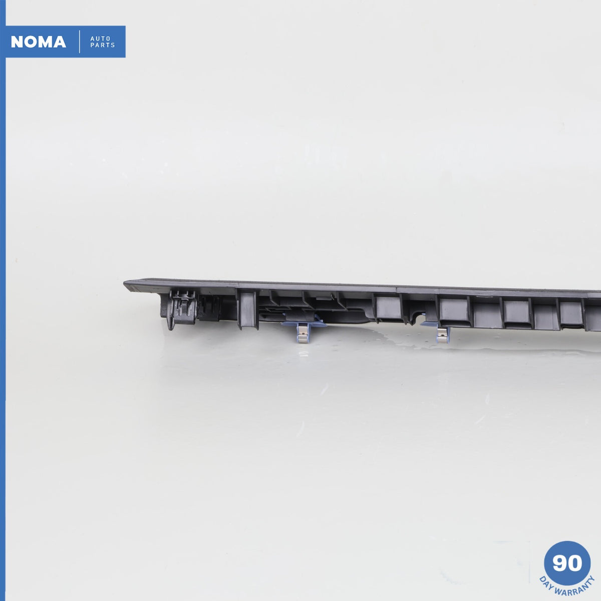 15-19 LR Discovery Sport L550 Front Right Side Door Sill Scuff Treadplate OEM - photo 11