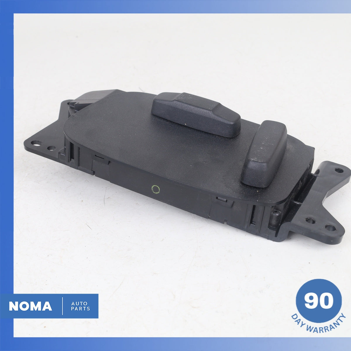 Range Rover L560 Velar Front Right Side Seat Adjustment Switch OEM - photo 5