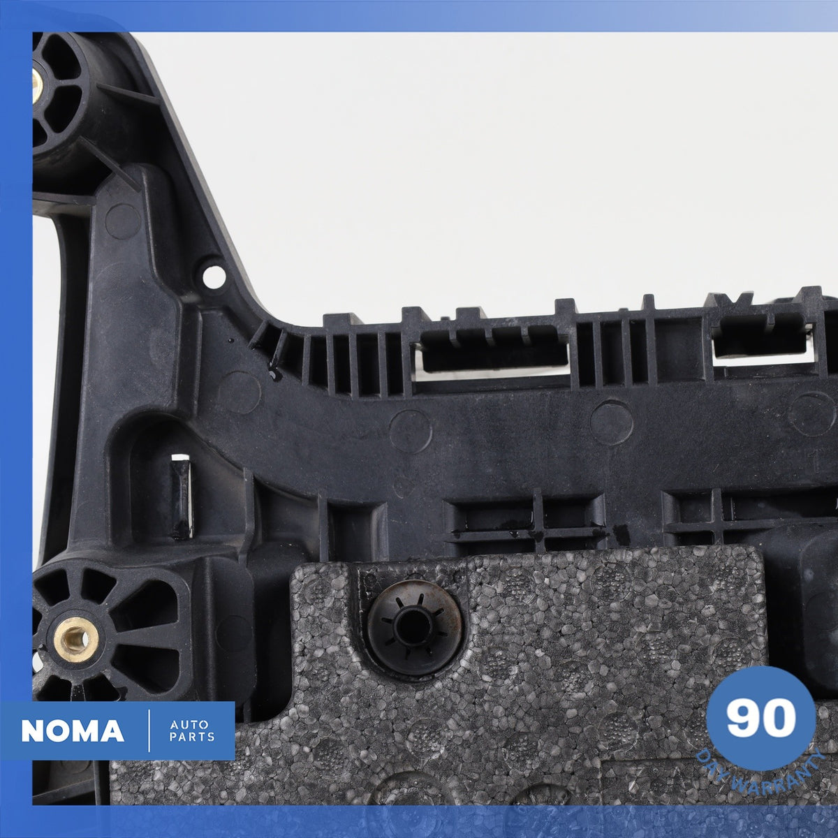 09-16 Audi 8PA 8P1 8UB 8UG A3 Q3 Battery Holder Tray Cover Panel 1K0915333H OEM - photo 13