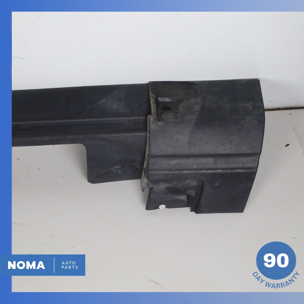15-16 Land Rover L319 LR4 Right Side Skirt Rocker Panel Bracket OEM - photo 2