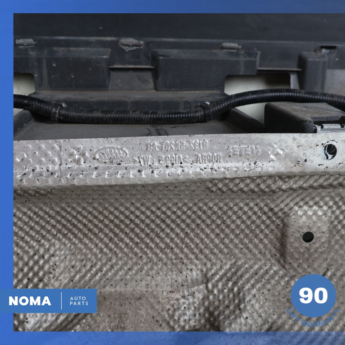 12-15 LR Range Rover Evoque L538 Rear Bumper Cover Panel Assembly White OEM - photo 16