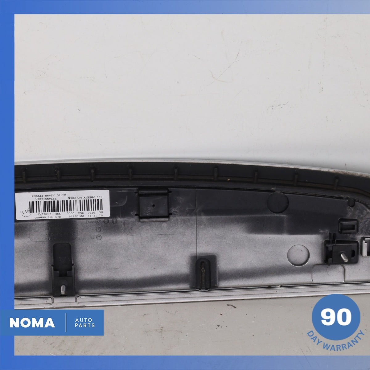 BMW F07 535i 550i GT Trunk Boot Upper Spoiler Cover Panel Silver OEM - photo 9