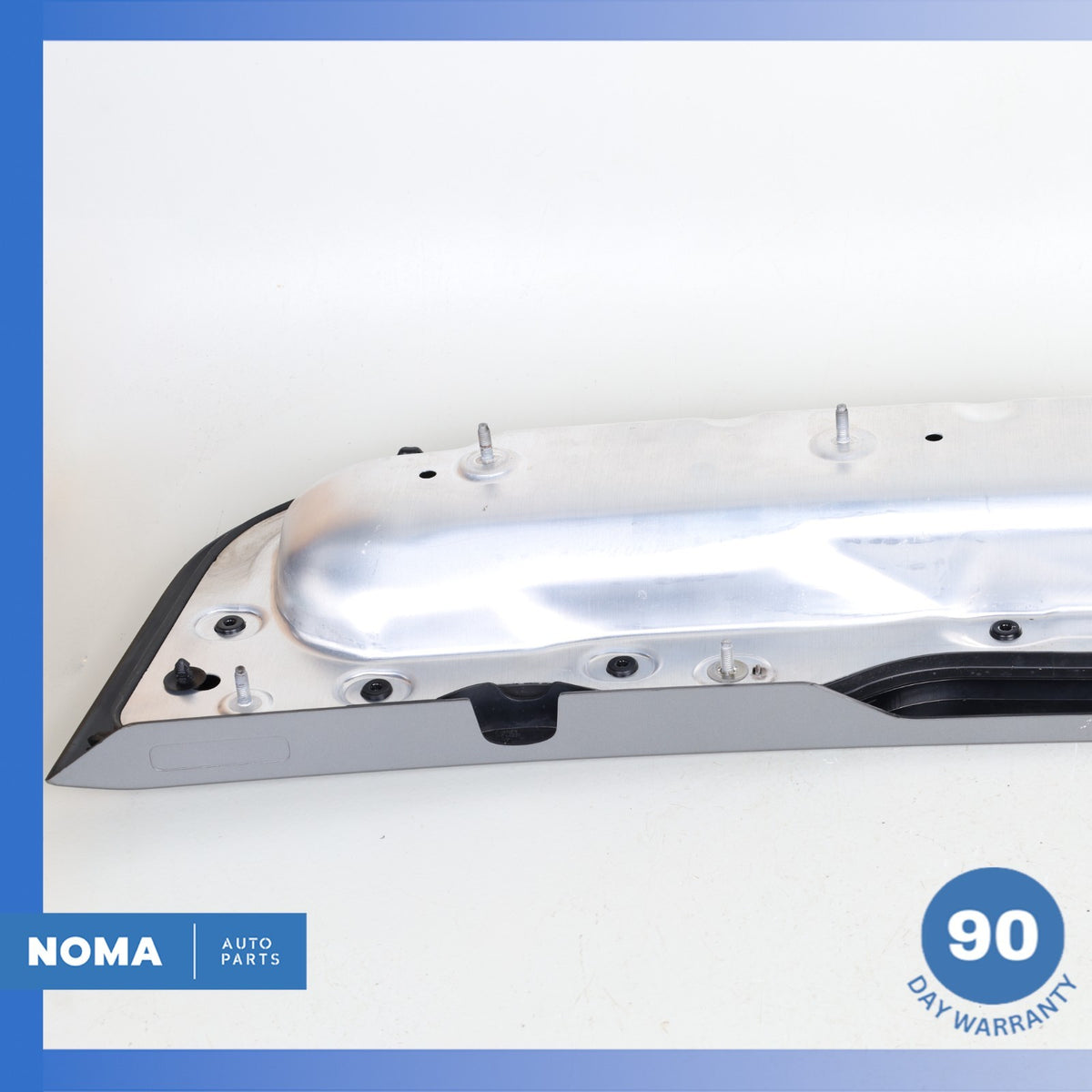 15-19 Land Rover Disvovery Sport L550 Hood Vent Panel Molding FK7216C628AC OEM - photo 9