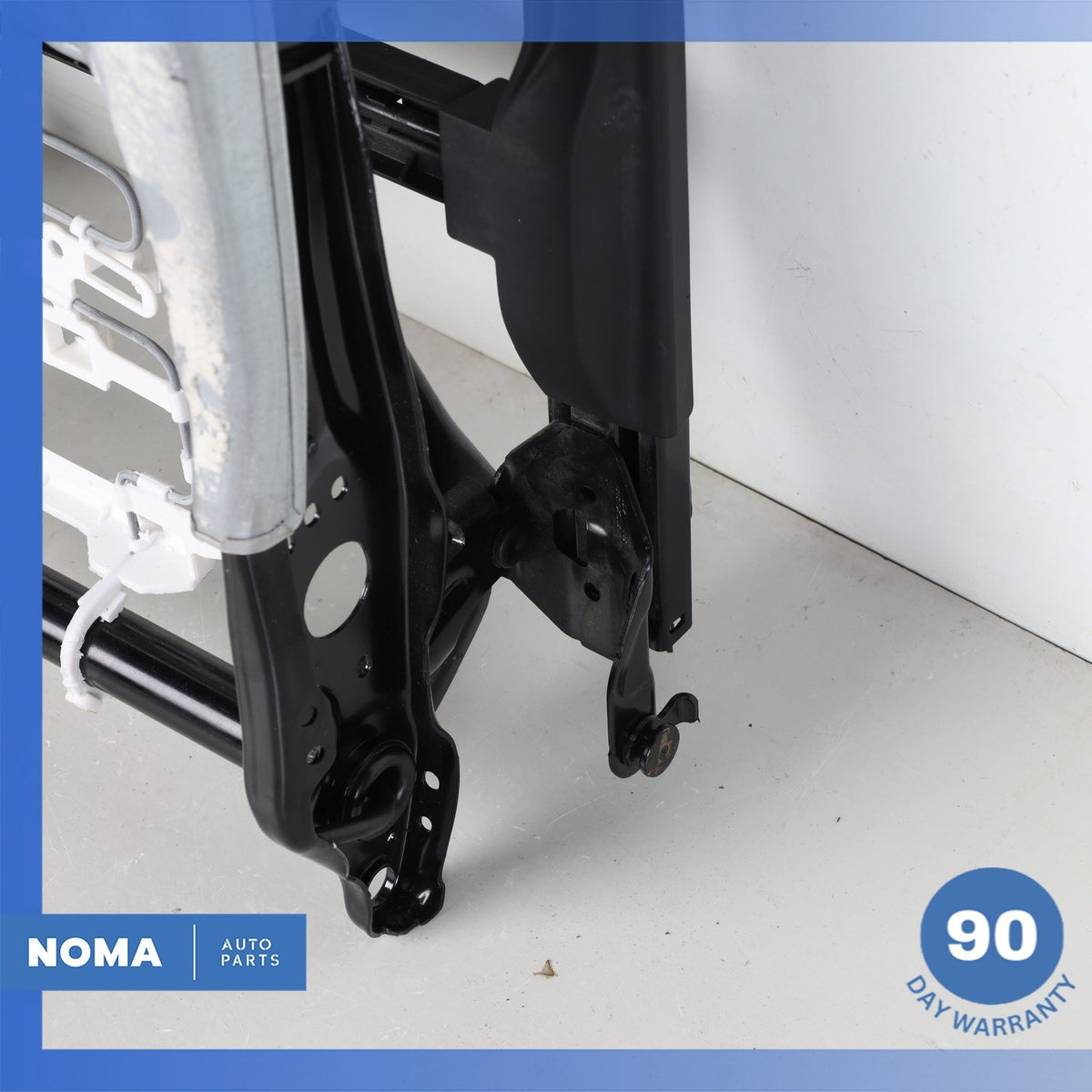 18-23 BMW F39 X2 Front Right Passenger Lower Seat Track Frame Rail 7314230 OEM - photo 7