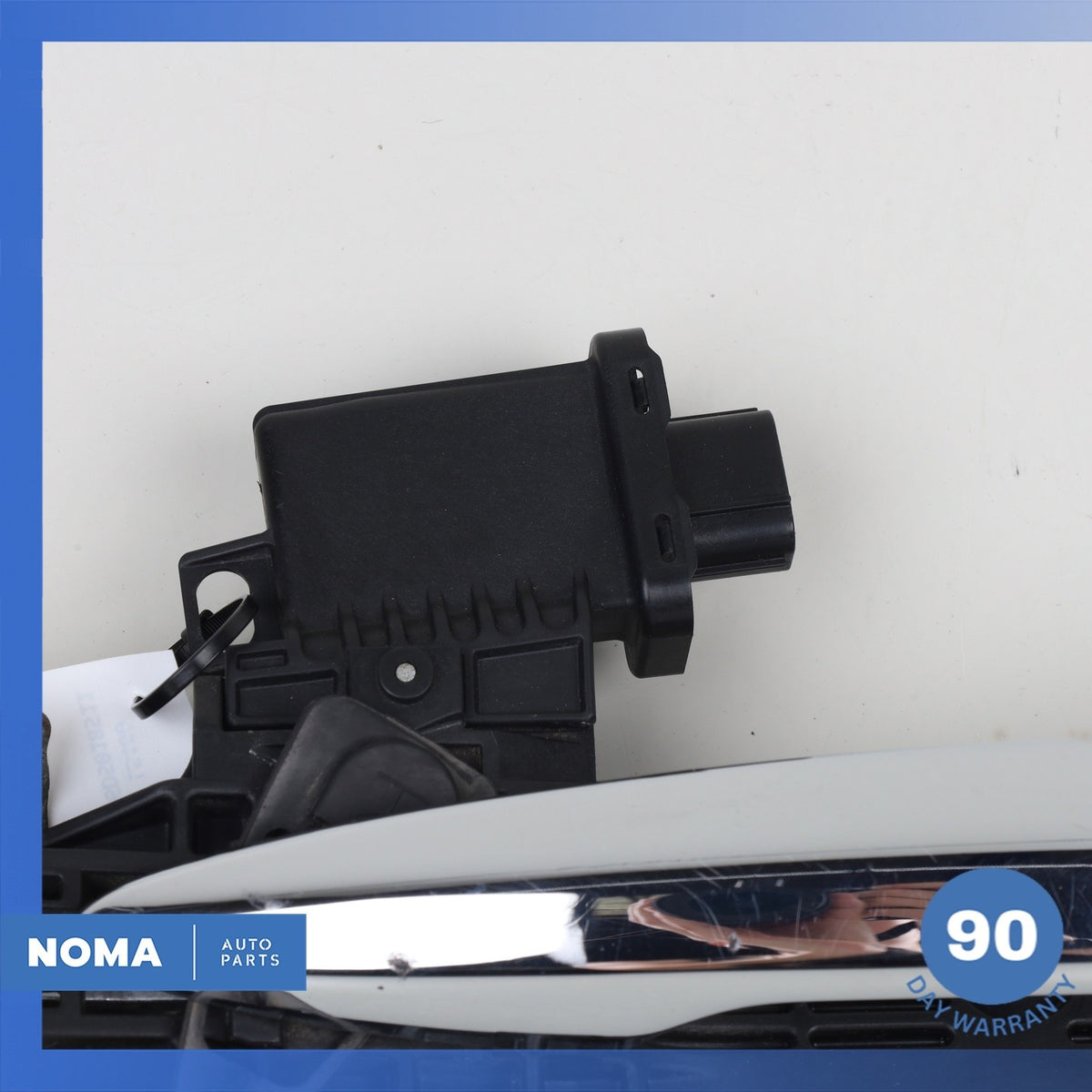07-17 Lexus USF40 LS460 Rear Riight Side Exterior Door Handle w/ Keyless Go OEM - photo 5