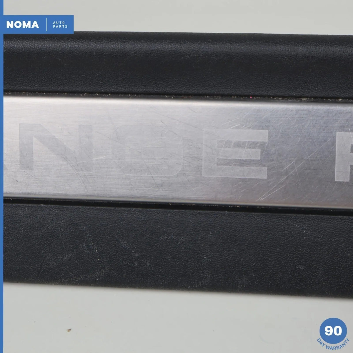 12-19 Range Rover Evoque L538 4DR Front Right Side Door Tread Scuff Plate OEM - photo 4