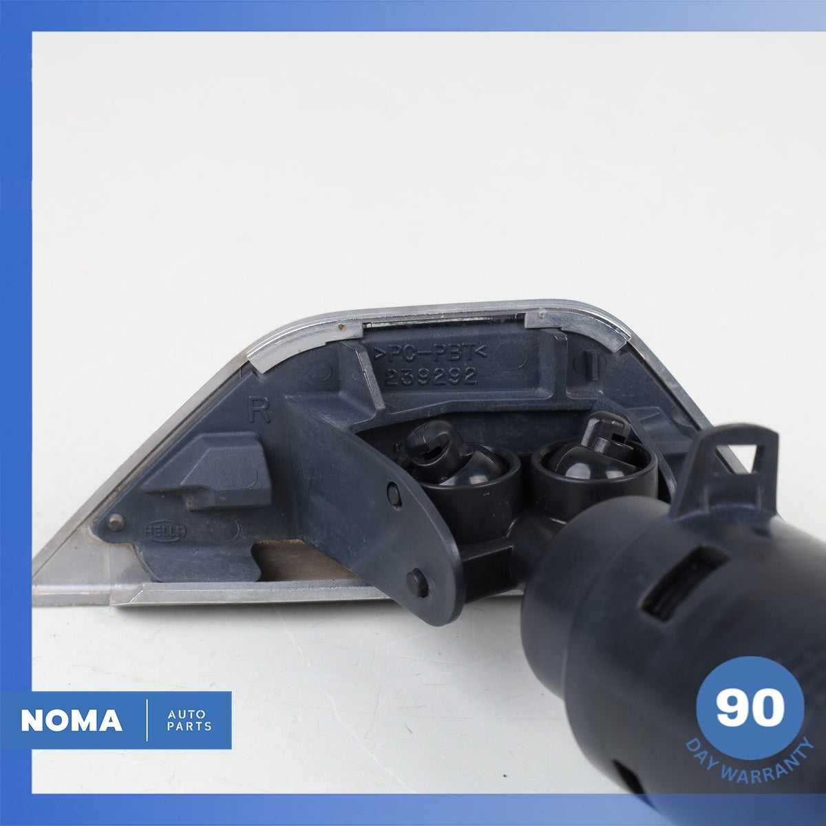 Jaguar X250 XF Right Passenger Side Headlight Washer Nozzle Spray w/ Cap OEM - photo 10