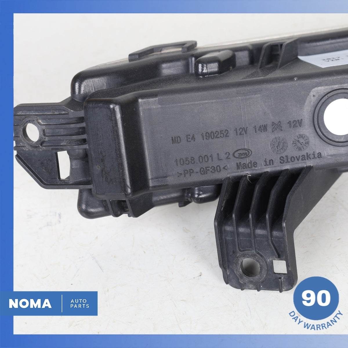 17-23 Jaguar X761 F-Pace Front Left Side Fog Light Lamp HK8315201AB OEM - photo 9