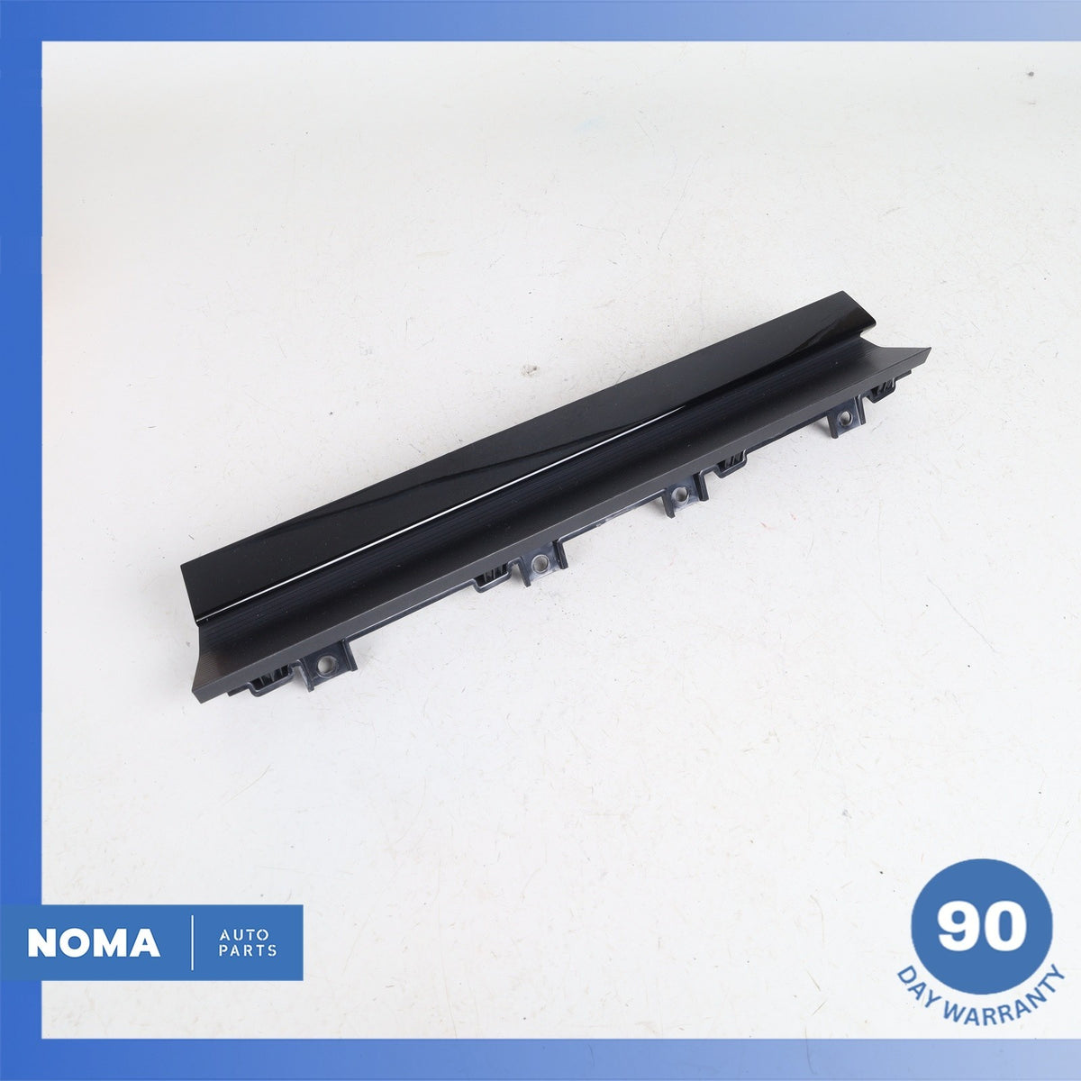 2020 LR Range Rover Evoque L551 Right Dashboard Cover Panel Trim Molding OEM - photo 1