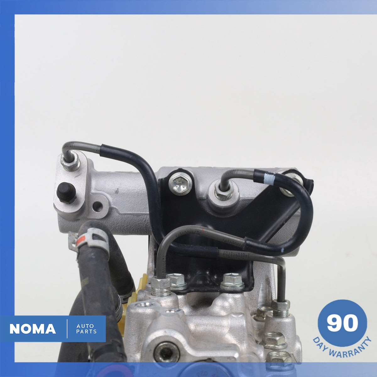 2014 Lexus ZWA10L CT200h Brake Booster w/ Master Cylinder 4705076100 OEM - photo 8