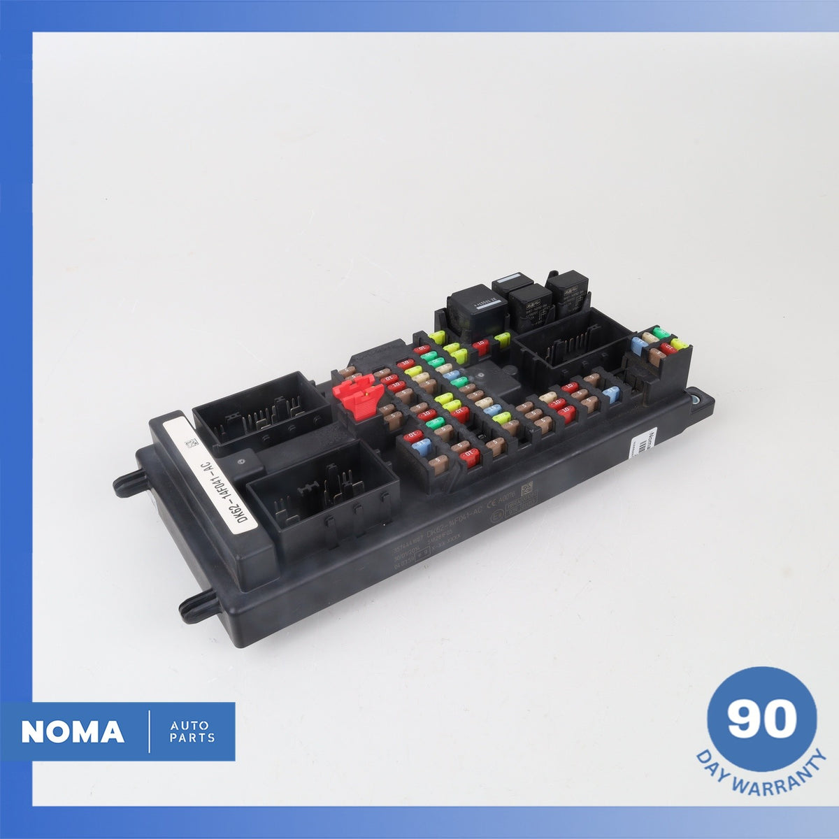 14-15 Land Rover Range Rover Sport L494 Body Control Module Fuse Relay Box OEM - photo 2