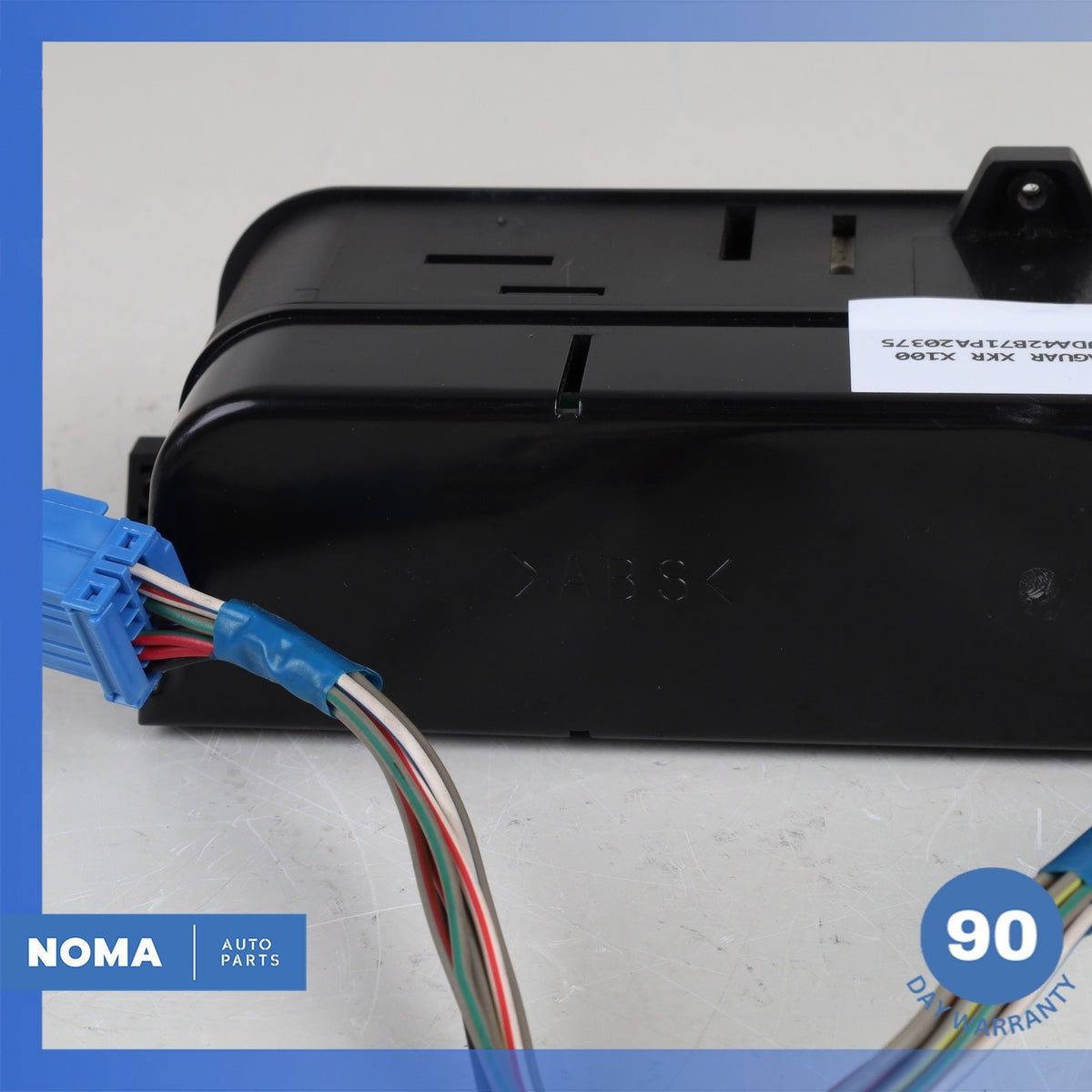 97-06 Jaguar X100 XKR XJ8 AC Climate Temperature Control Panel LJA7690BB OEM 82k - photo 9