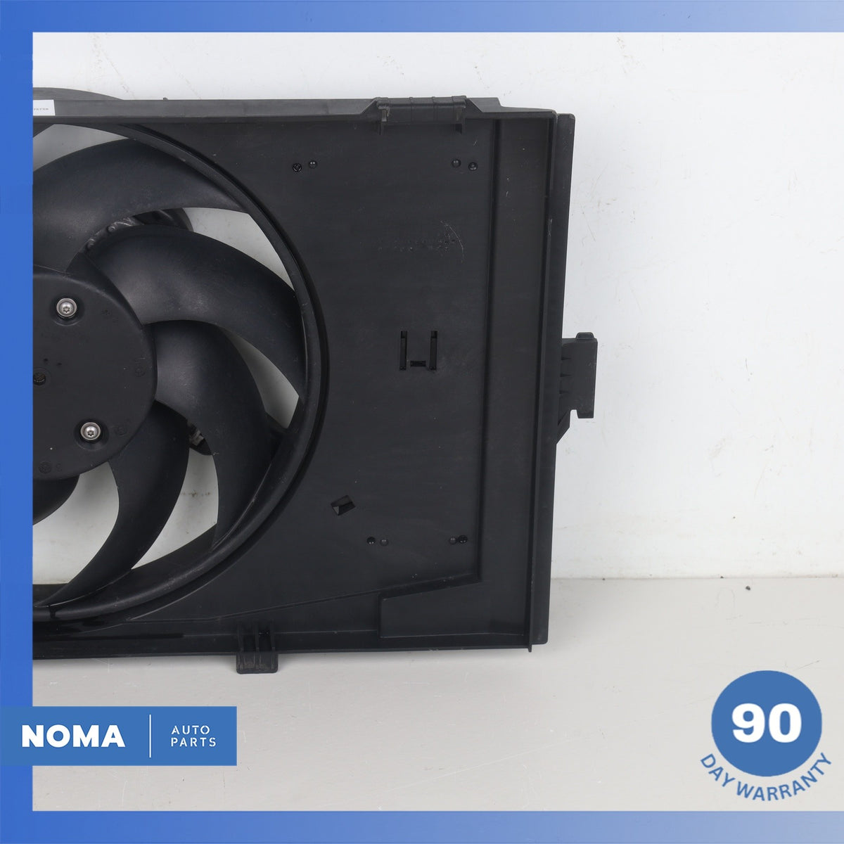 14-21 BMW i3 I01 Hybrid Radiator Cooling Fan Motor 8641949 OEM 78k - photo 3