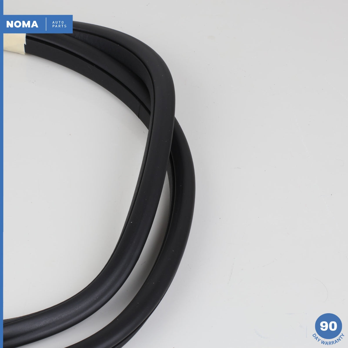 15-23 LR Discovery Sport L550 Rear Right or Left Side Body Rubber Seal OEM - photo 3