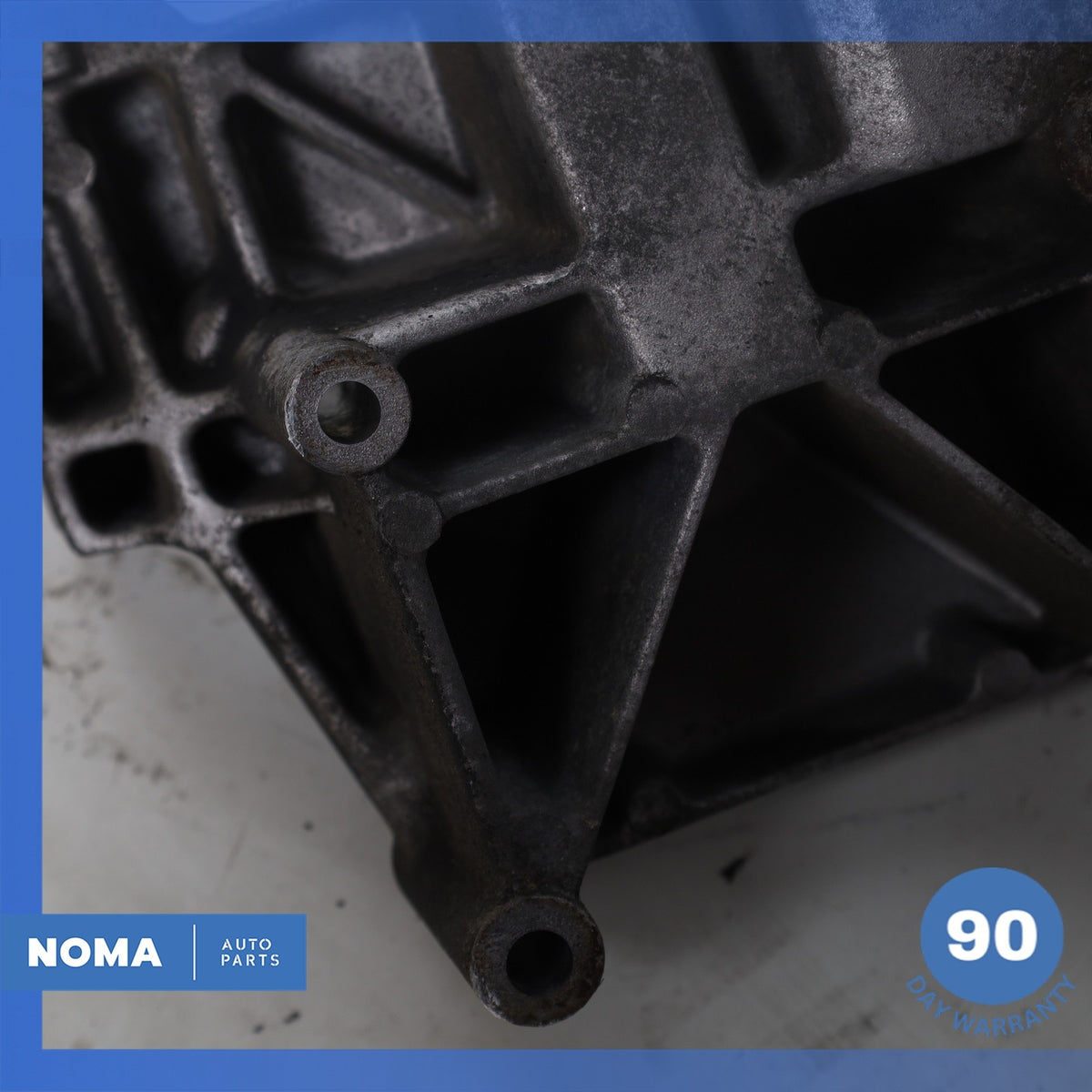 BMW E36 Z3 Engine Generator Alternator Bracket 12311247646 OEM - photo 9